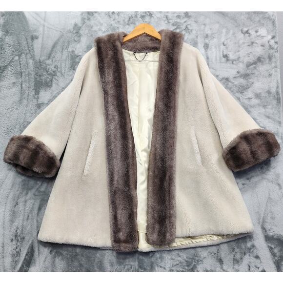 Vintage Jackets & Blazers - Vintage 60s Princeton’s O’llegro Faux Fur Long Open Front Coat Size L White Gray